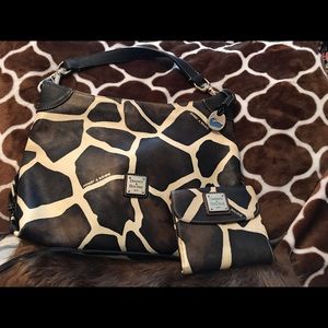 Authentic Dooney and Bourke purse with wallet